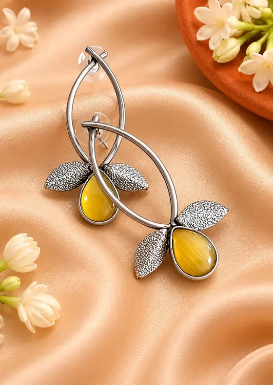 Silver Leaf Elegance Sunshine