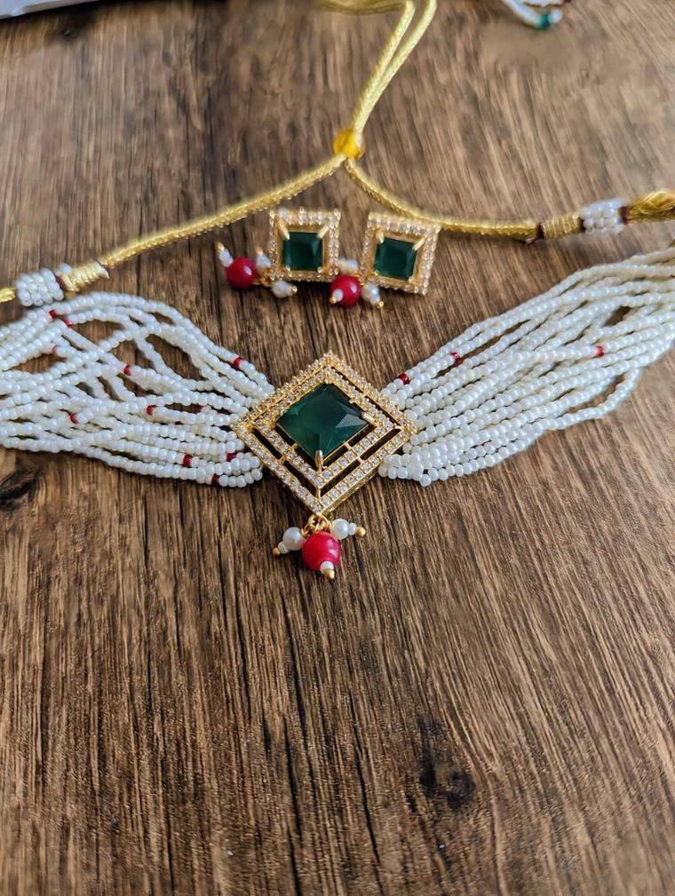 Radiant Emerald Premium Stone Necklace Set, photo 2